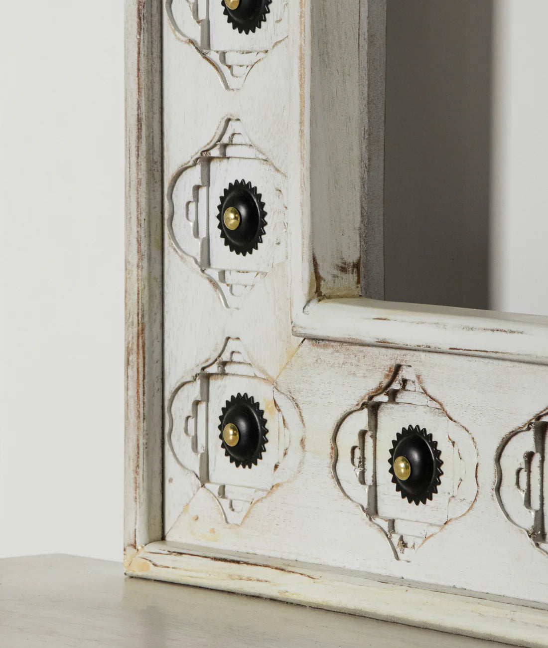 Distress Antique White Solid Dressing Table