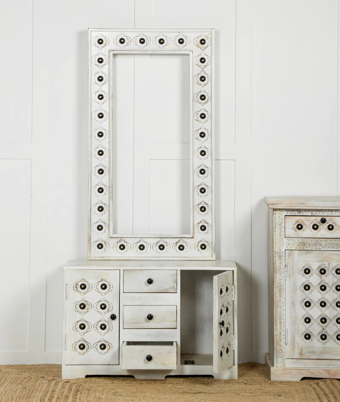 Distress Antique White Solid Dressing Table