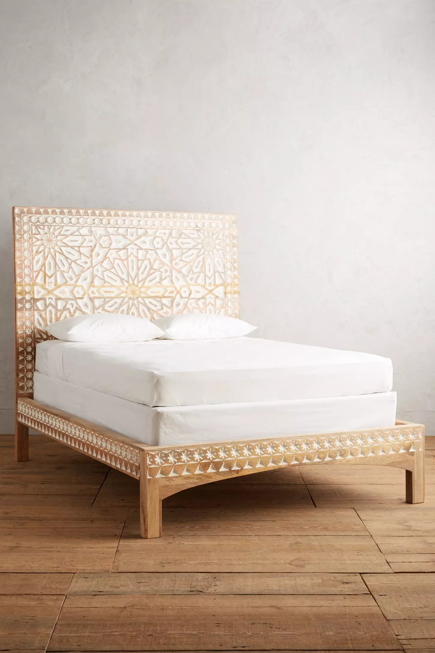 Jodhpur- Handcarved Bed