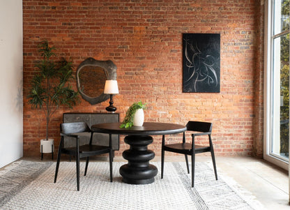 Eva – Solid Mango Wood Round Dining Table