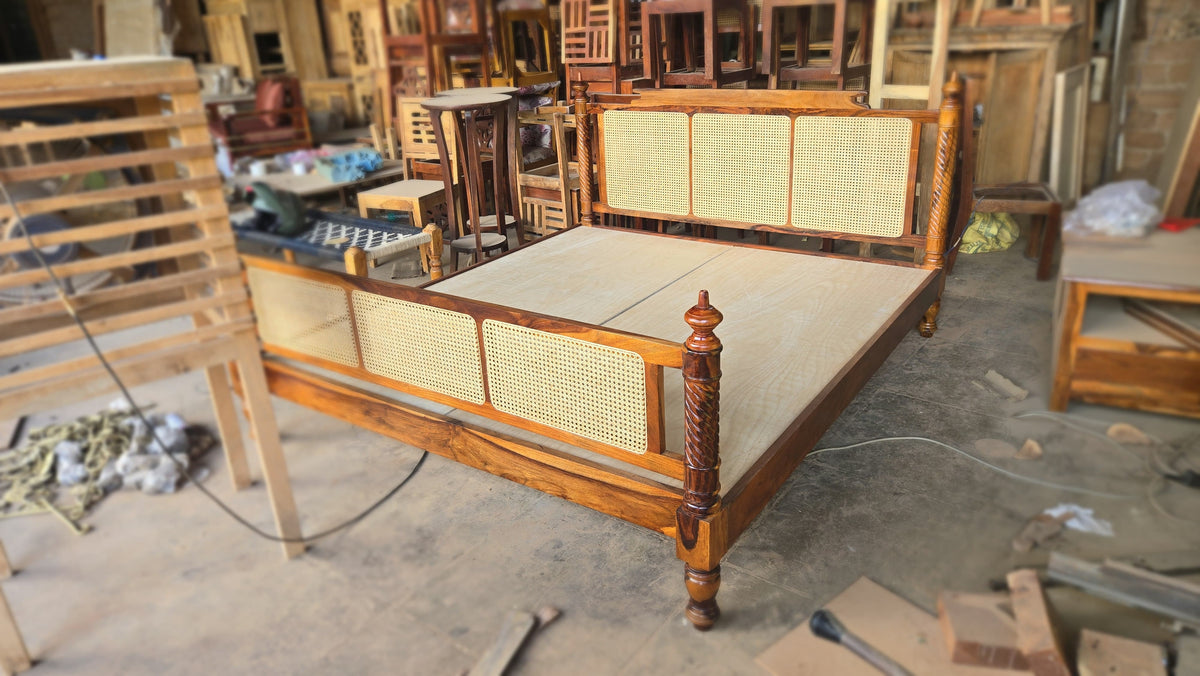 Carolina - Solid Wood Poster Bed