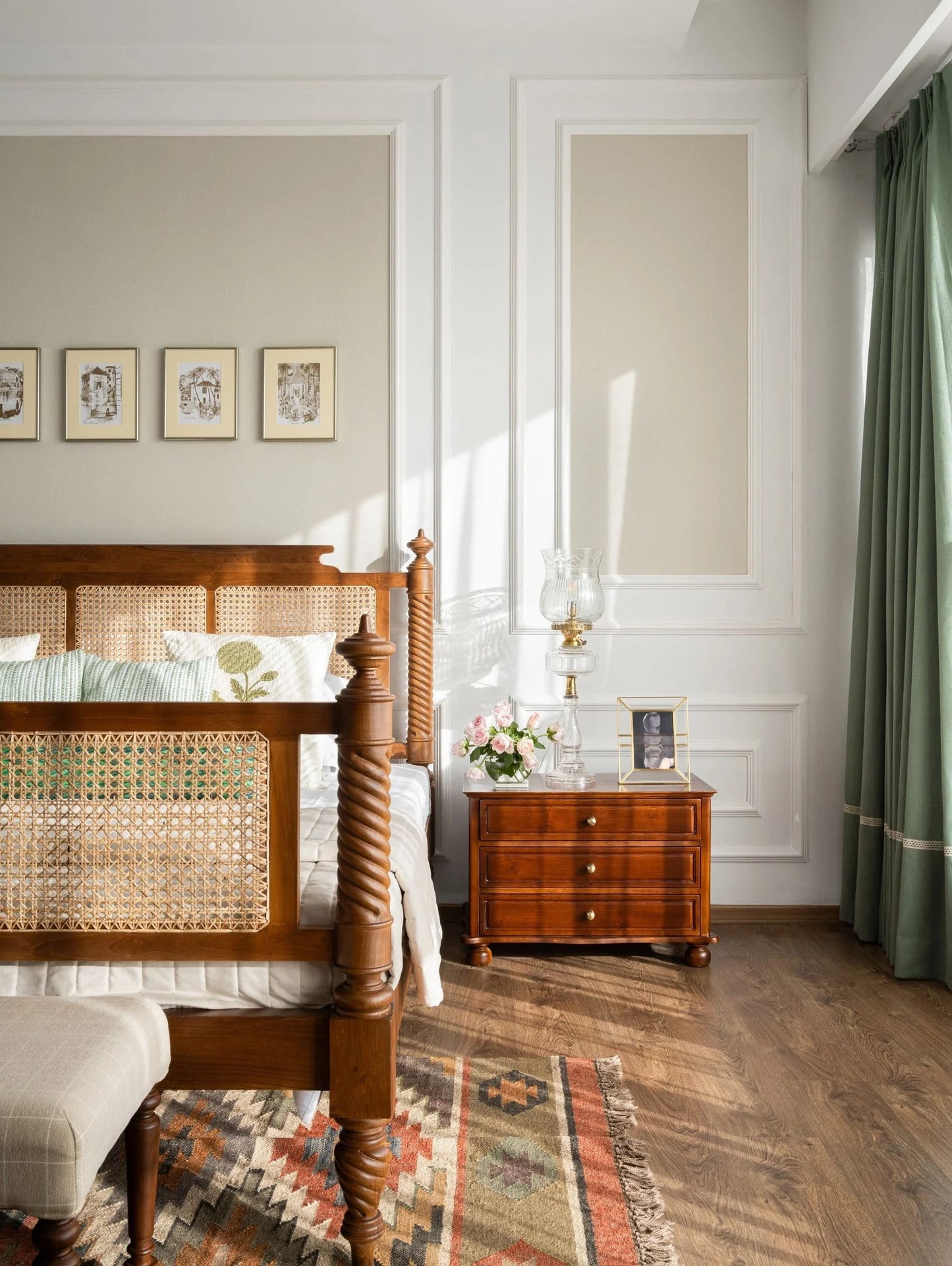 Carolina - Solid Wood Poster Bed