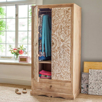 Wardrobe Hand carved (Lime White)