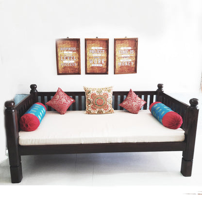 Pursuit - Diwan Day-Bed / Sofa