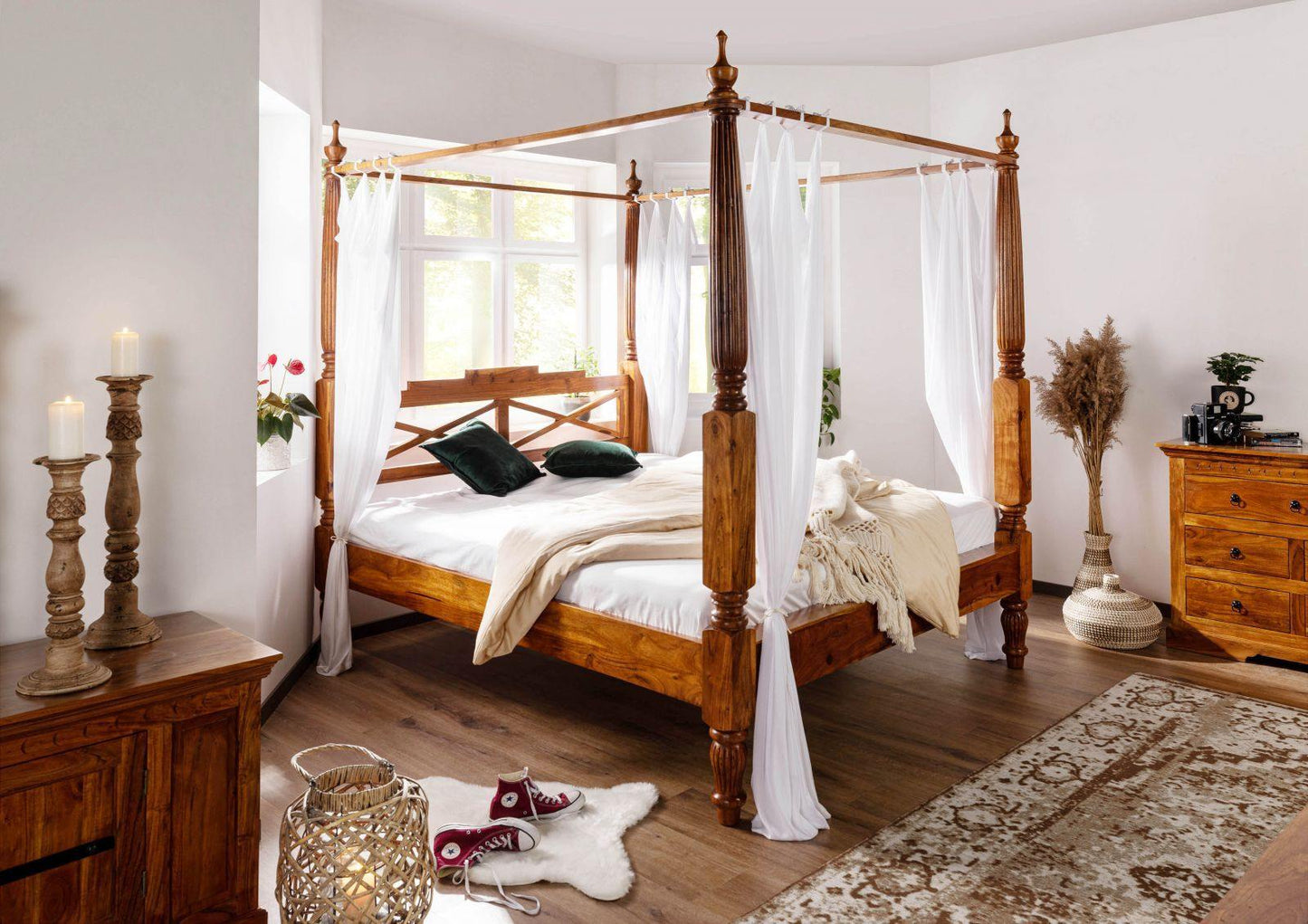 Stargaze - Traditional French Design Poster Bed